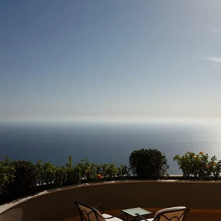 Apartment Village 3 Bed Sea View Apartment